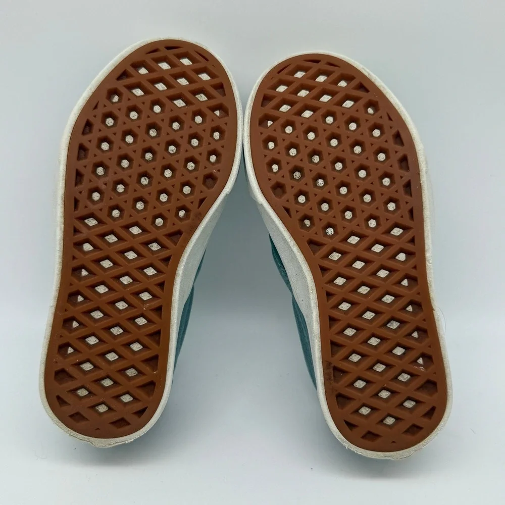 Vans Slip On ComfyCush Puffer Kids 10.5 Grey Quilted Skate Shoes VN0A4P3I2M3